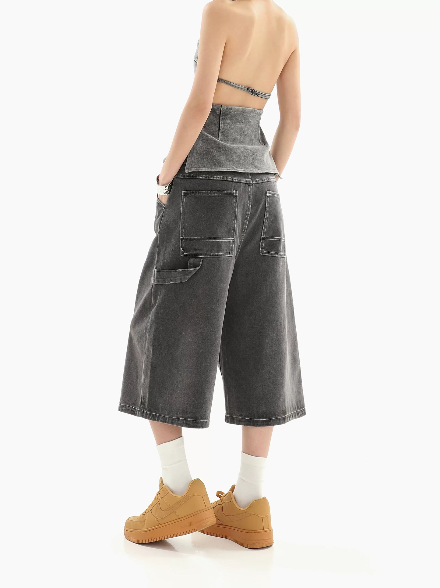Solid Color Low Rise Loose Fit Short Jeans