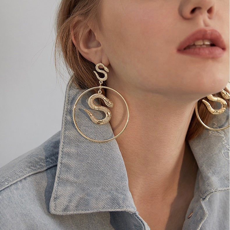 Snake Round Earrings