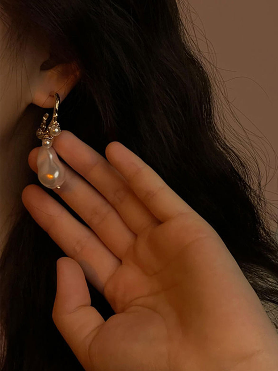 Baroque Pearl Earrings