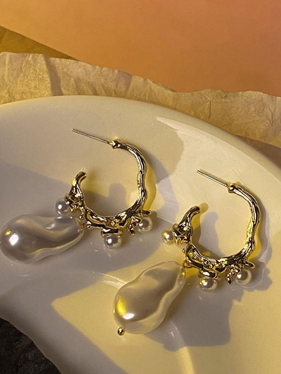 Baroque Pearl Earrings