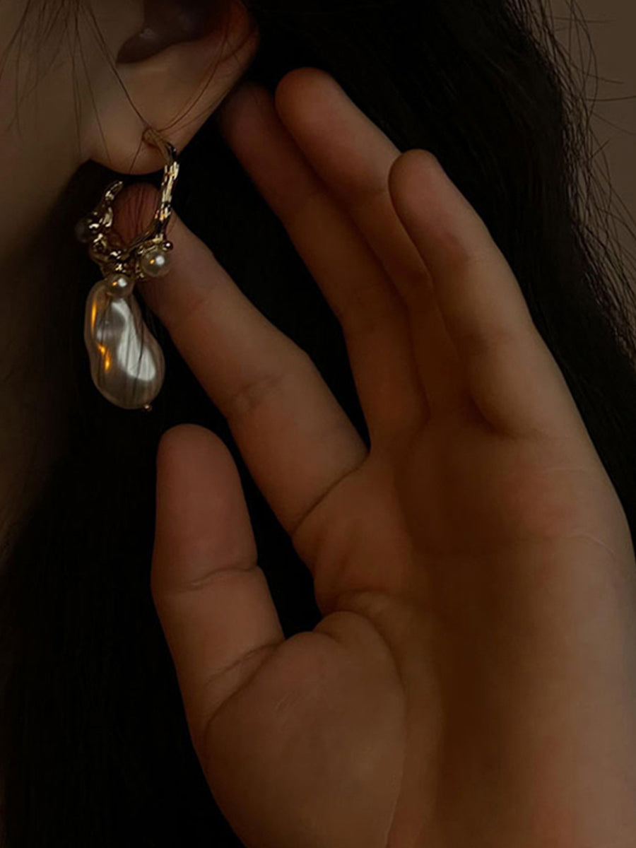 Baroque Pearl Earrings