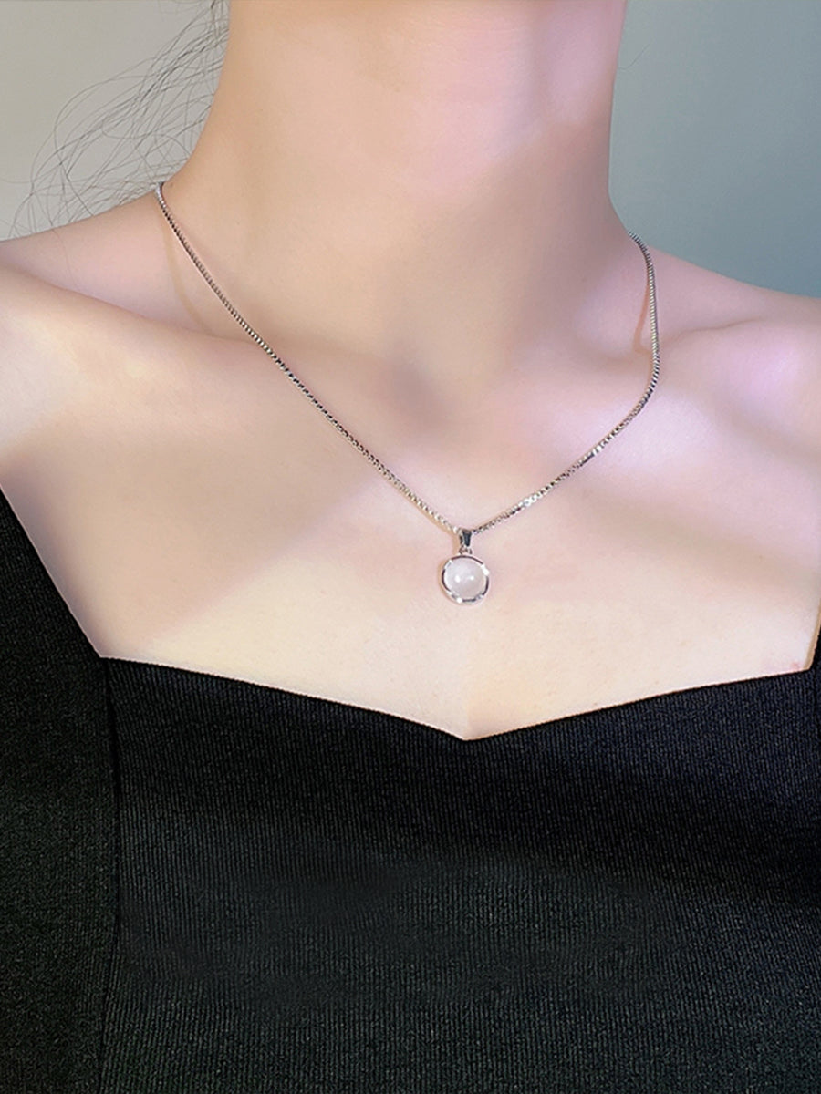 Clear Round Pendant Necklace