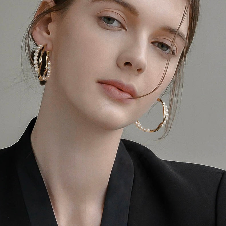 Two-color Flower Round Earrings