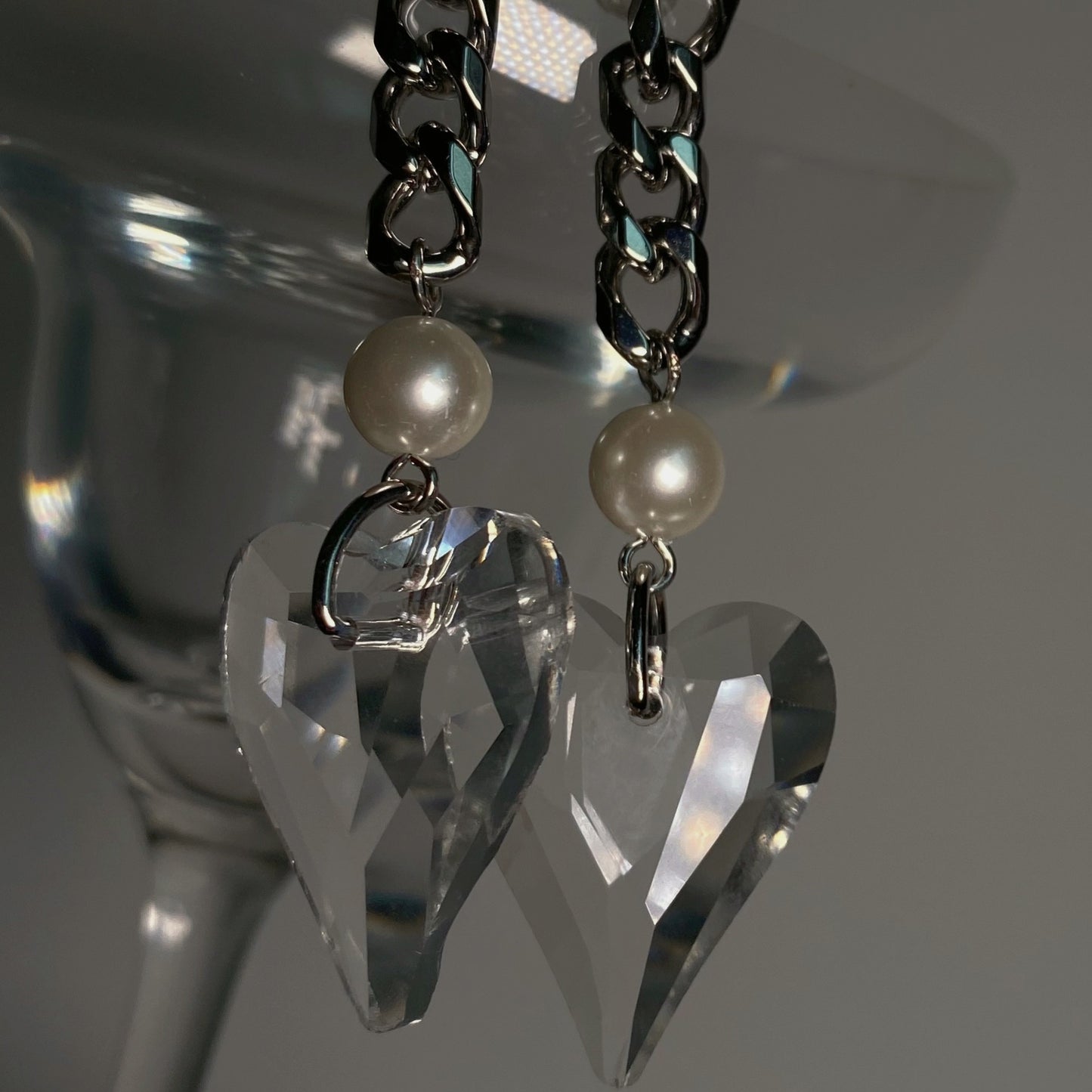 Heart Emerald Earrings