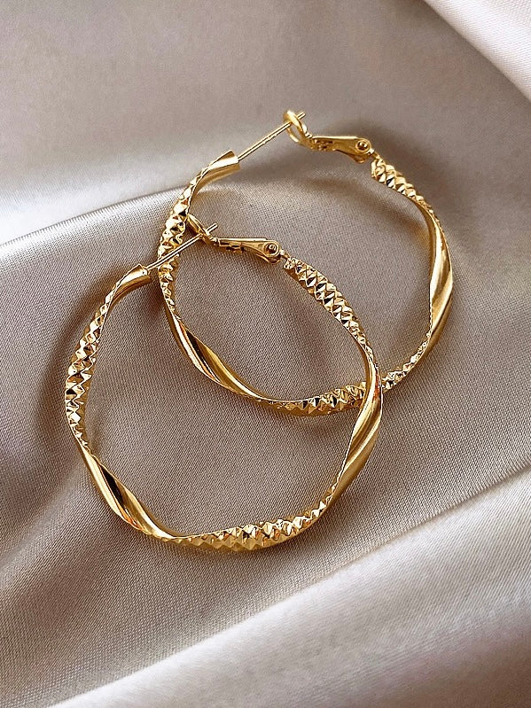 Irregular Round Earrings