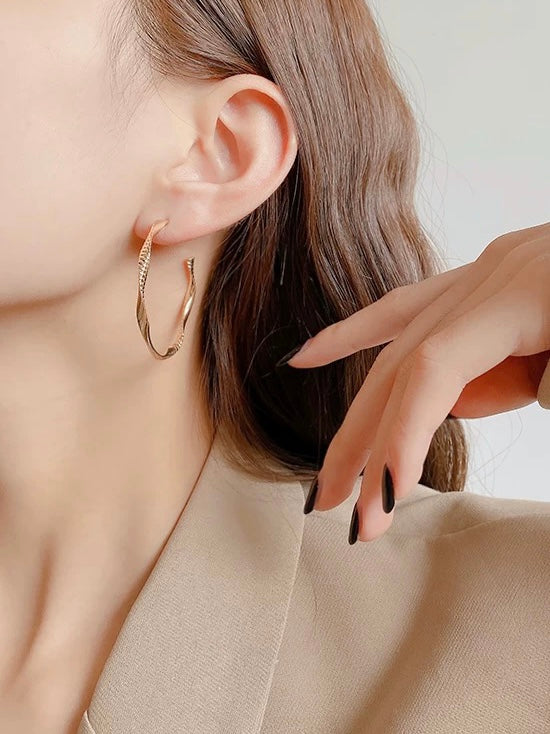 Irregular Round Earrings