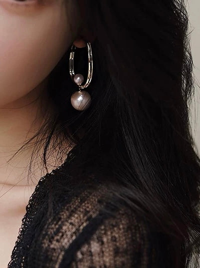 Oversized Pearls Earrings