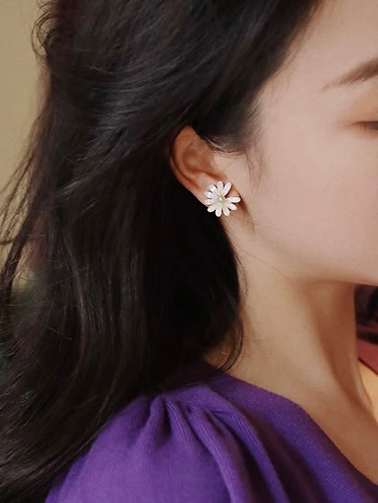 Little Daisy Earrings