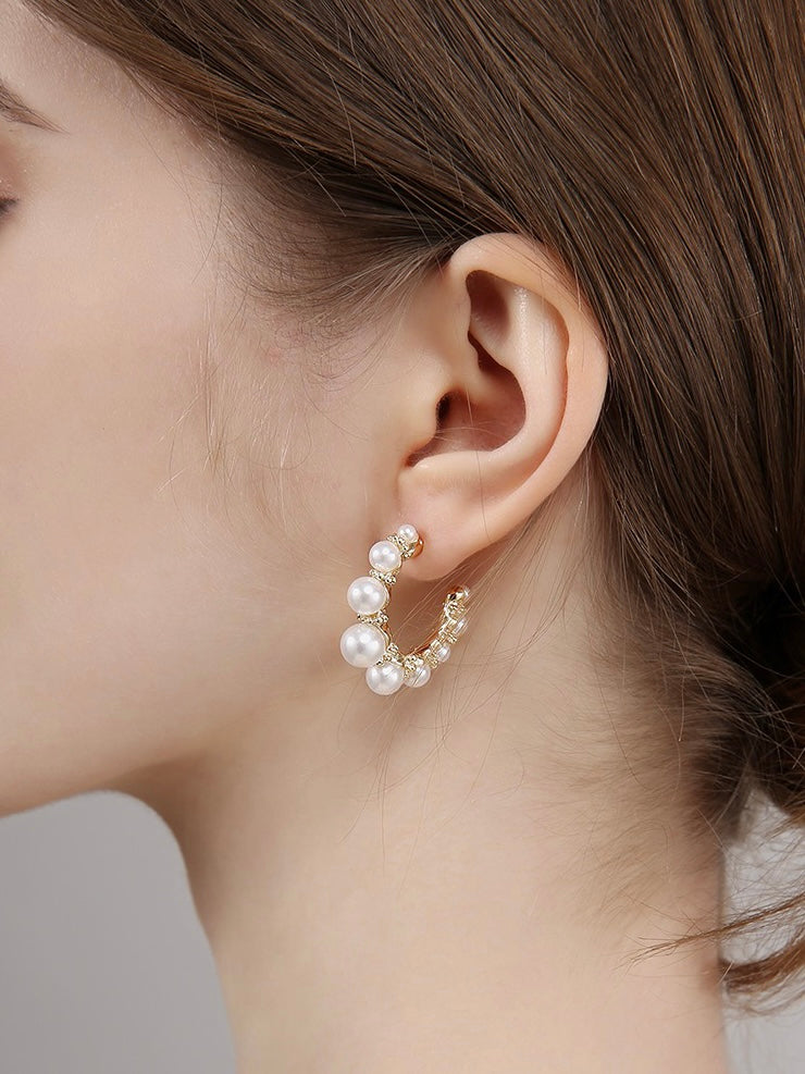 Pearl Round Earrings