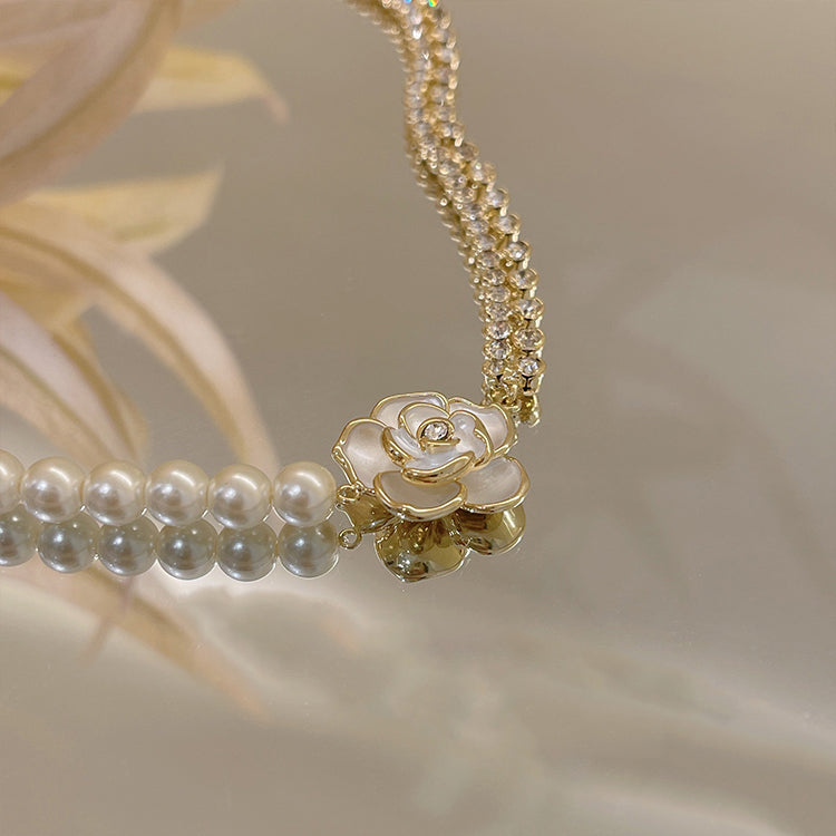 Vintage Pearl Flower Necklace
