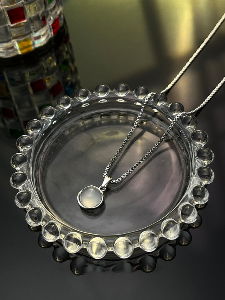 Clear Round Pendant Necklace