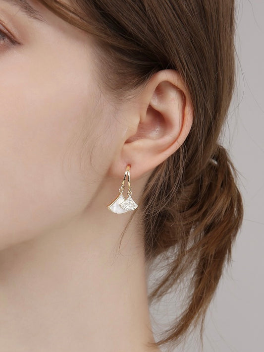 Fan-shaped Earrings