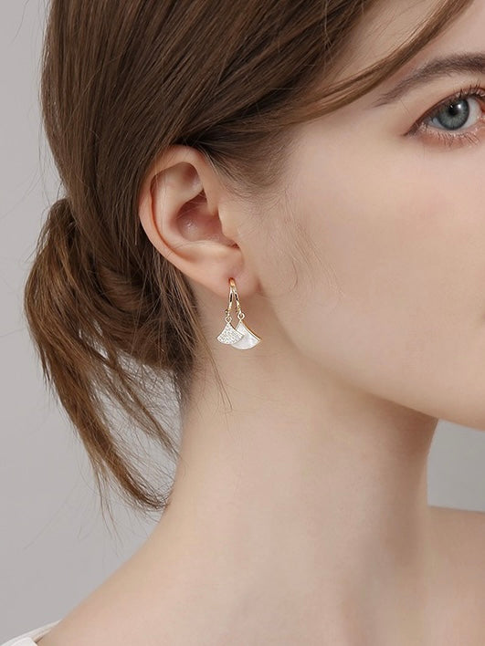 Fan-shaped Earrings