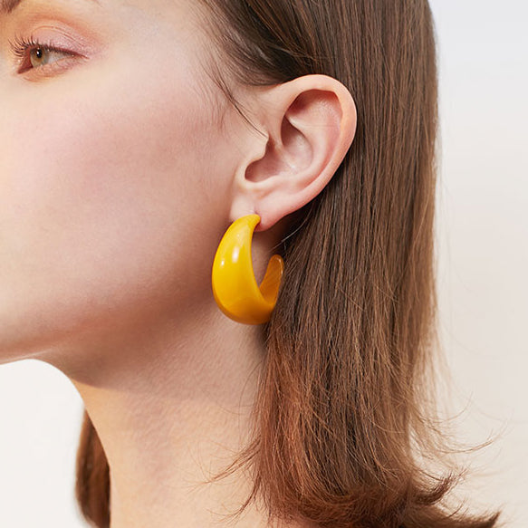 C-shaped Vintage Acrylic Earrings